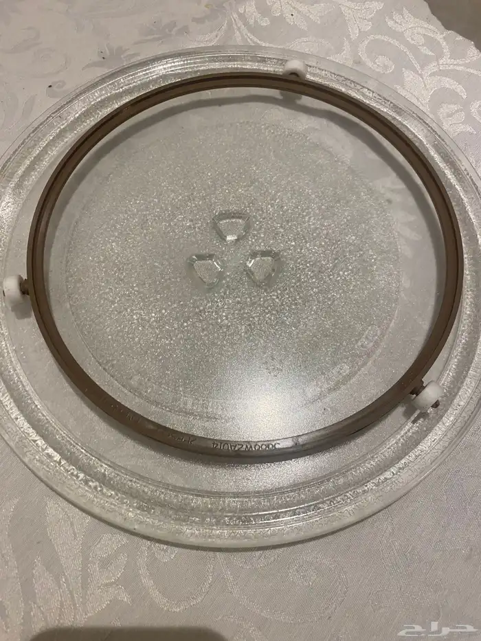 صحن قزاز كبير للمكرويف مع الكفر 2