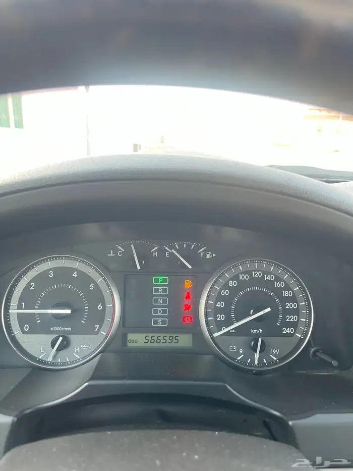 لاندكروزر 11