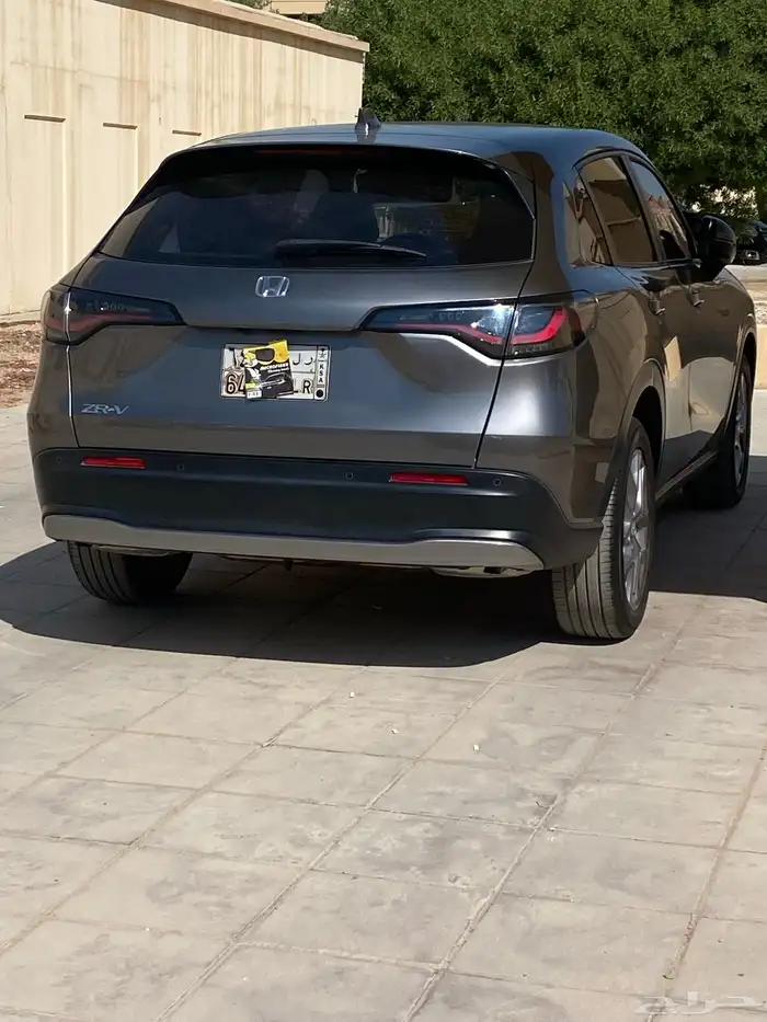 هوندا ZRV 2024للبيع 5