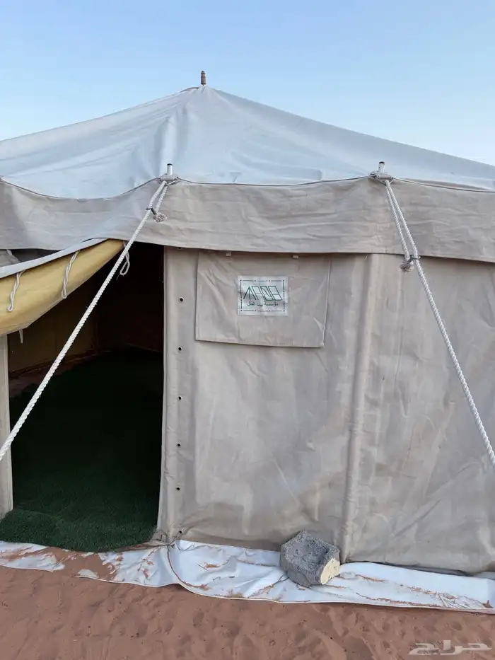 للبيع خيمه 5 5 نظيفه جدا  مركب عليها شراع pvc 1