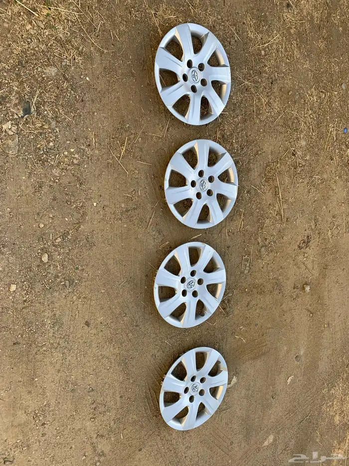 طيس كامري 2011 اصلية للبيع 4