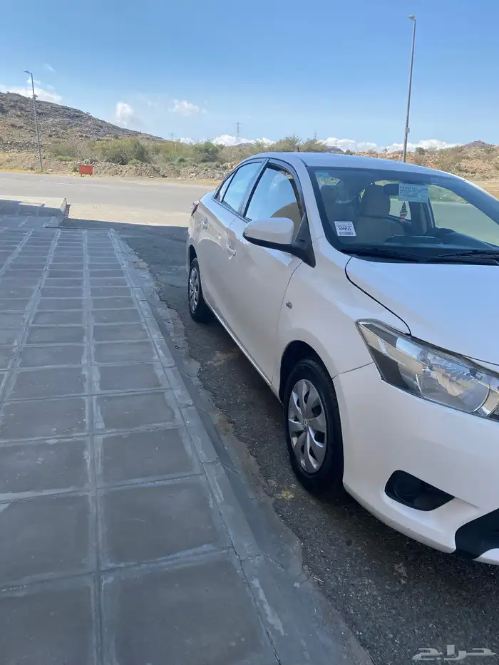 ( تم البيع ) يارس 2014 ممشى قليل 0