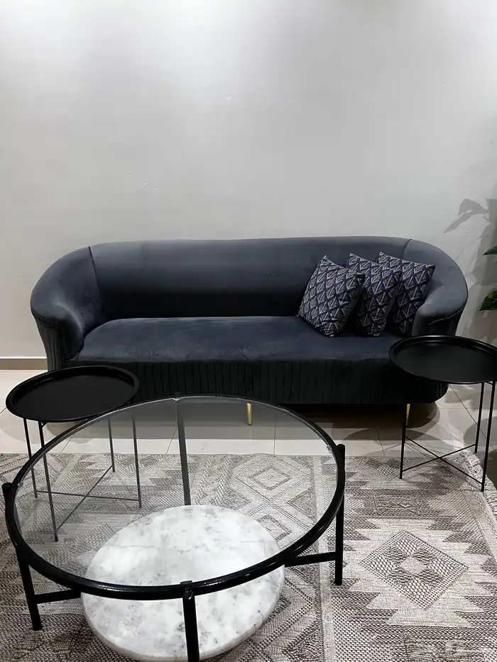 كنب   طاولا 0