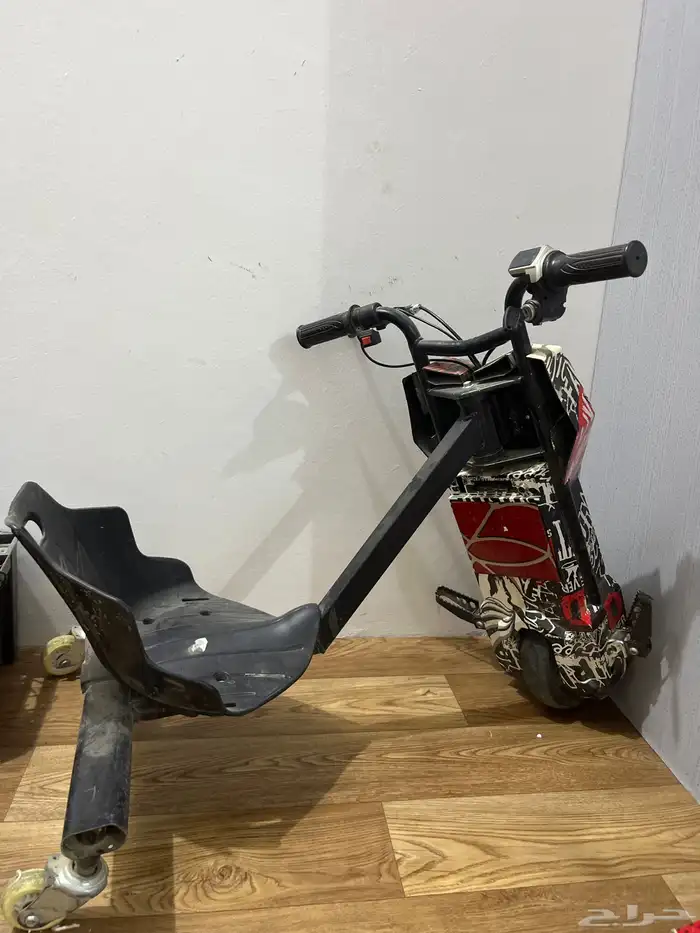 سكوتر درفت ينقصه بطاريه ويشتغل 0