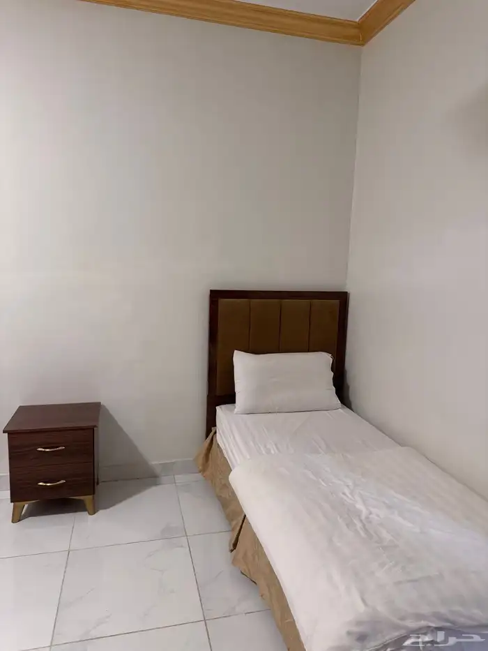شقه مفروشه لإيجار ط ريق ملك فهد 3