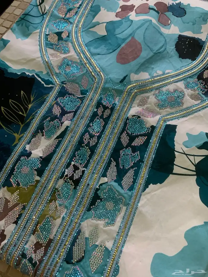 مخاور إماراتي قطعة فخمة كرستال درجة اولى 2