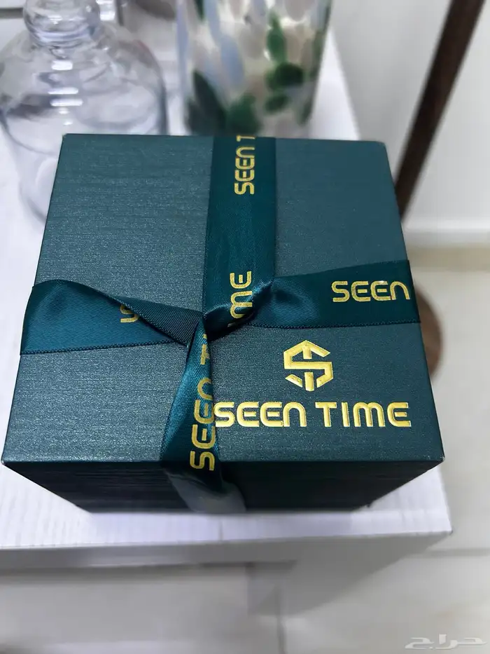 ساعه ستيل ذهبي 1