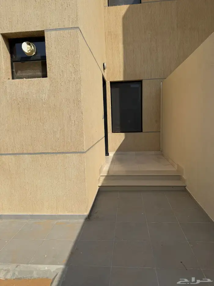 فيلا جديدة فاخرة للإيجار إسكان فالي شارعين 3500 ريال شهريا 16