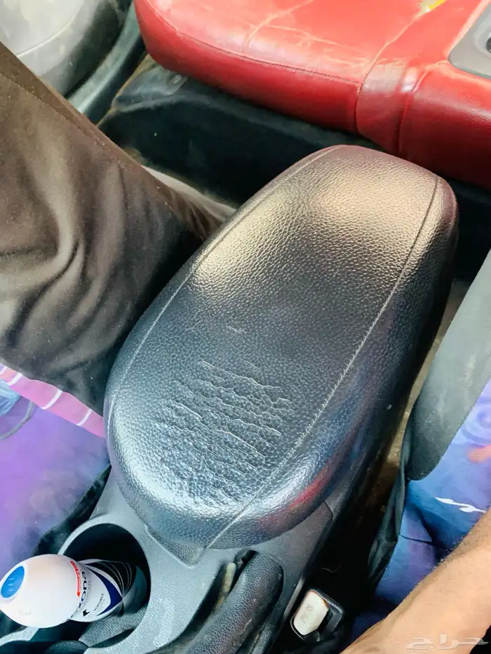 فوليستر 2012 هيونداي مصدومة للبيع 29