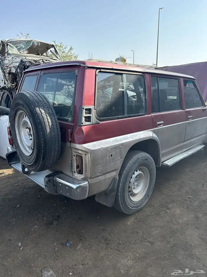 جيب نيسان 1990 تشليح المطلق في الحوية 2
