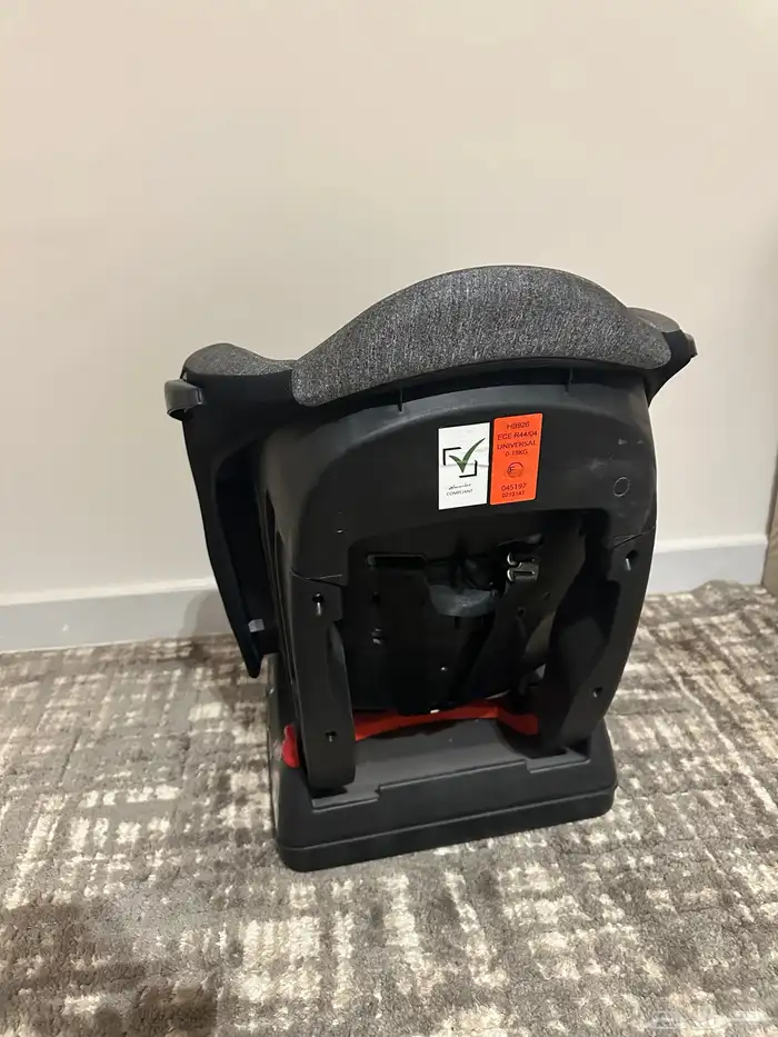 كرسي اطقال للسيارة 2