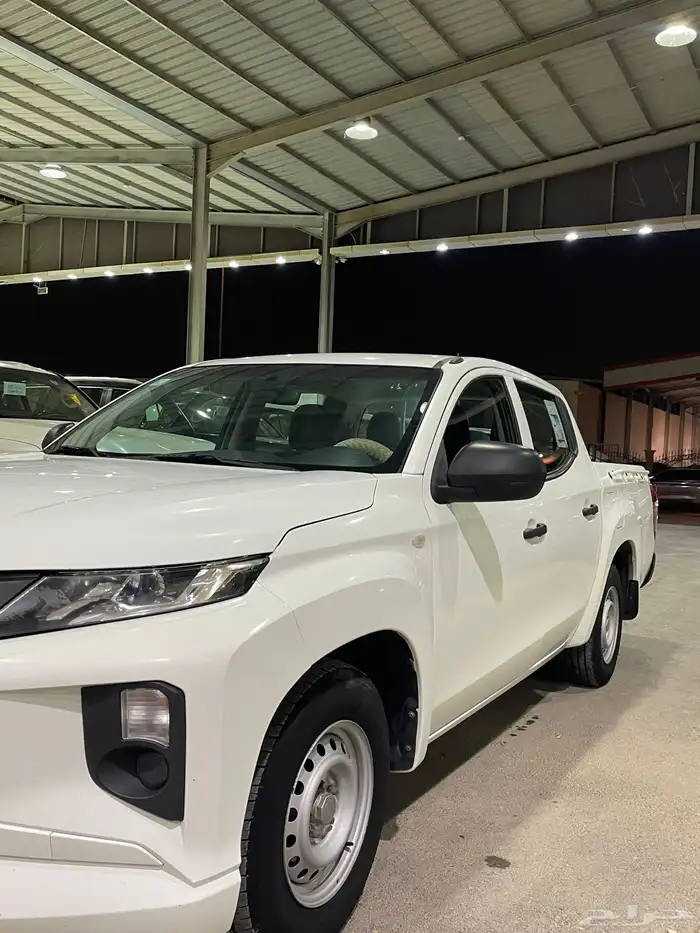 ميستوبيشي 2020 بنزين 3