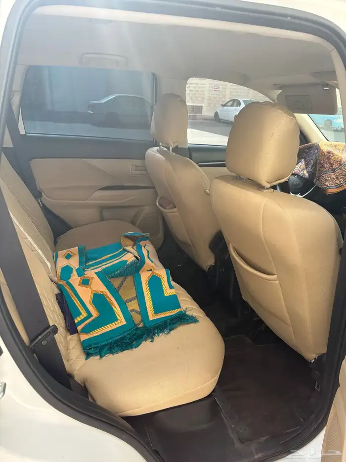 مستوبشي اوتلاندر 2022 8