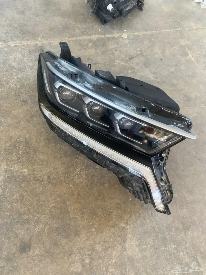 شمعه يمين كيا سورينتو 1