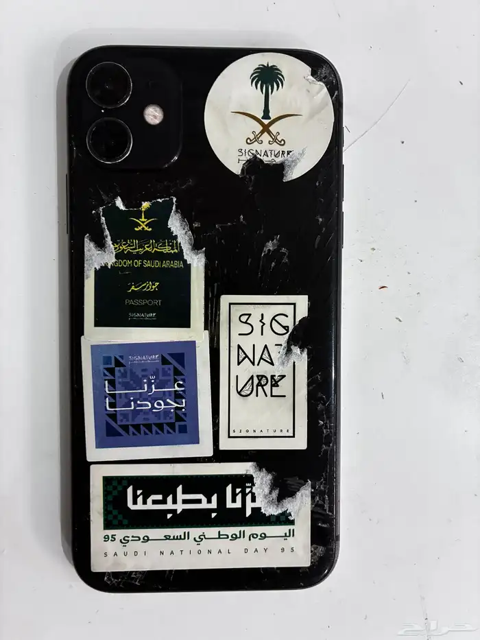 للبيع آيفون 11 10