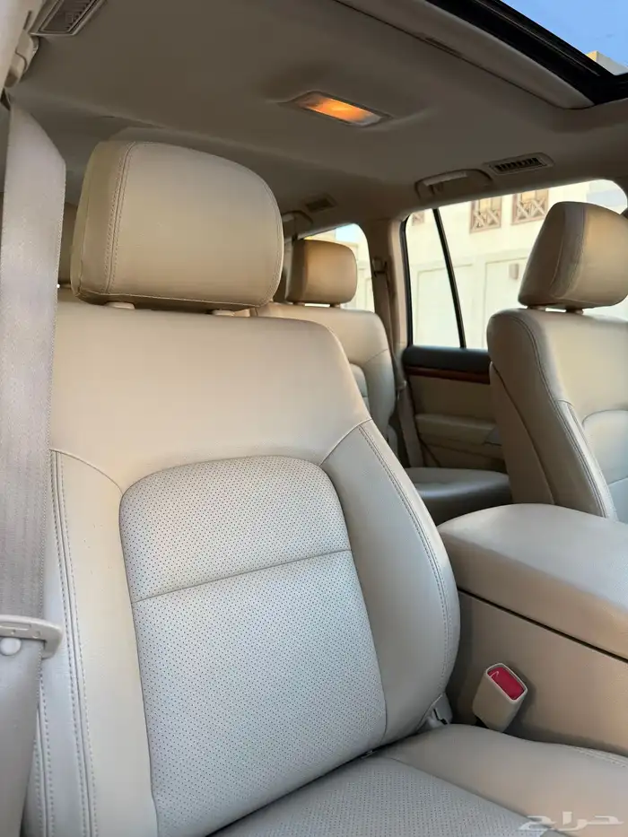 لاندكروزر VXR 2015 بريمي ( وكالة ) 34