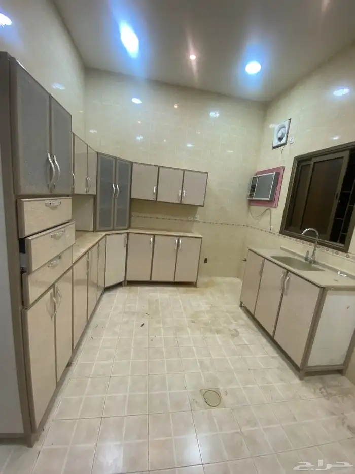 شقه للإيجار بحي الندى 9