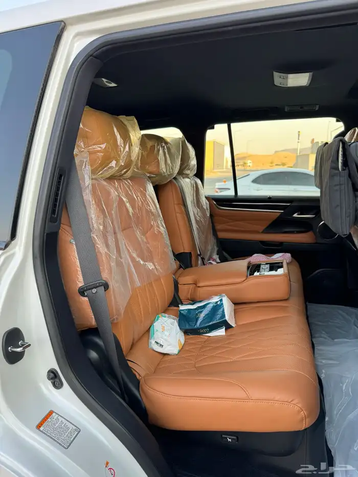 لكزس 2016 بريمي 14