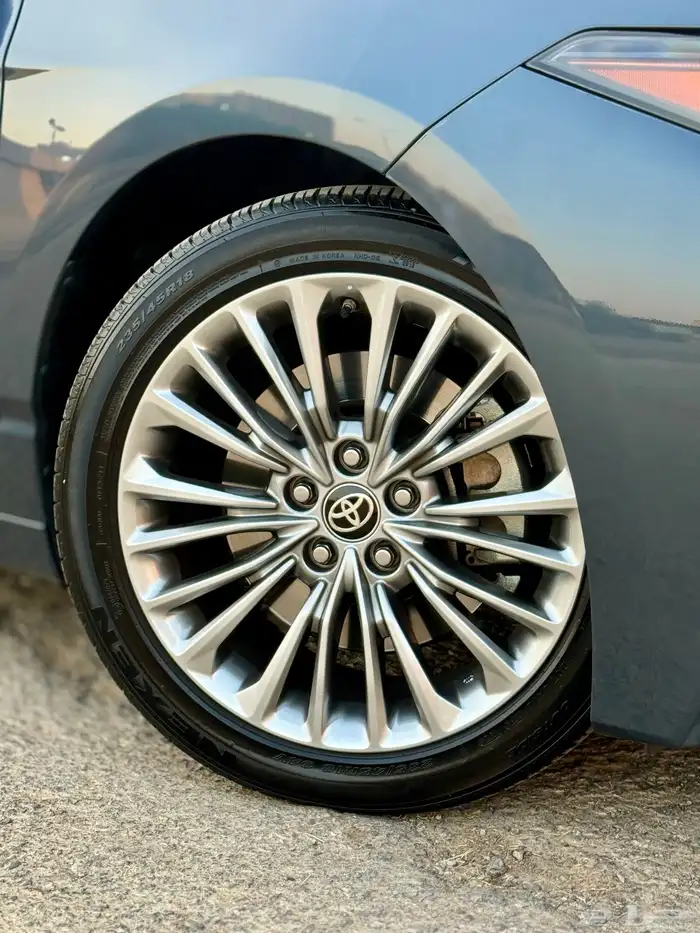 للبيع افالون 2021 ((فل كامل)) نظيفة جدا  ((ممشى قليل)) 32