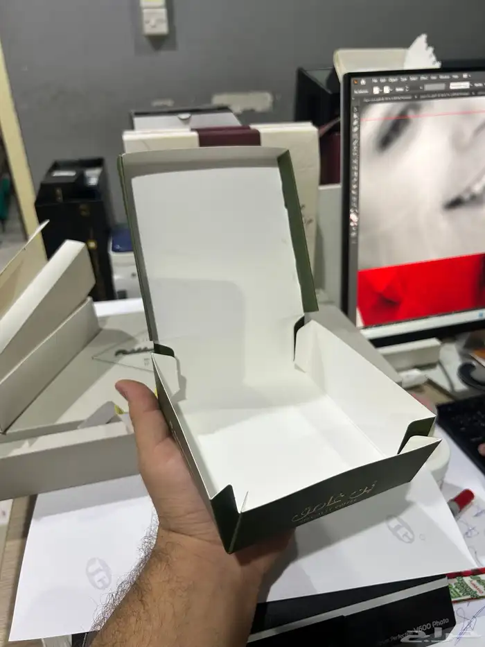 مطبعه أكياس عبايات ليبل قماش لوقو جلد ورق تغليف الأكواب 11