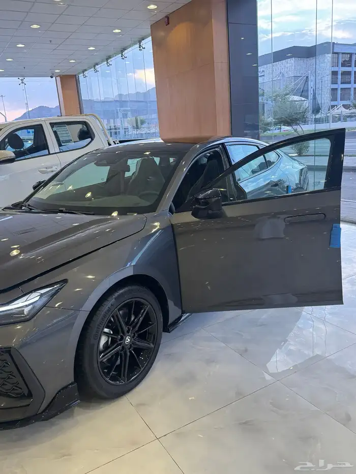 الحقو على عروض نوفمبر يوني في باسعار رمزيه 24