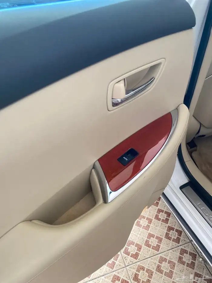 لكزس ES350 2011 11