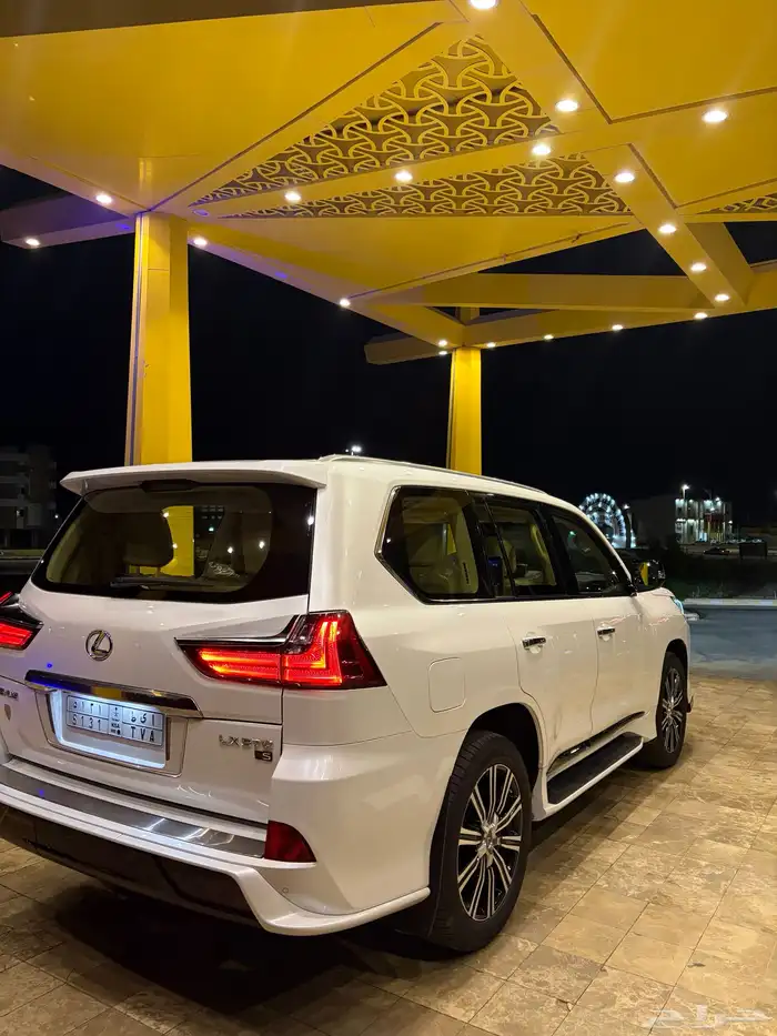 لكزس 2021 فل كامل عبداللطيف جميل 6