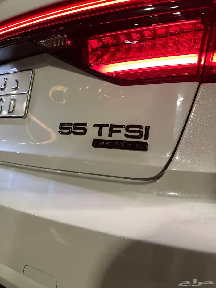 اودي A8   2019 11