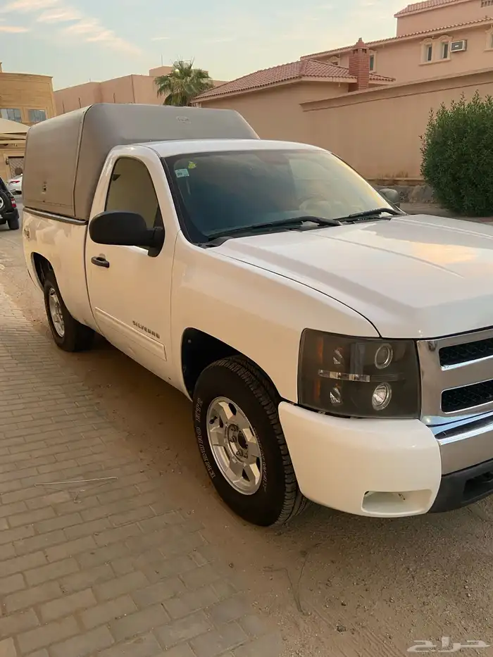 شيفروليه سلفرادو غمارة 2010 دبل أرضي 1