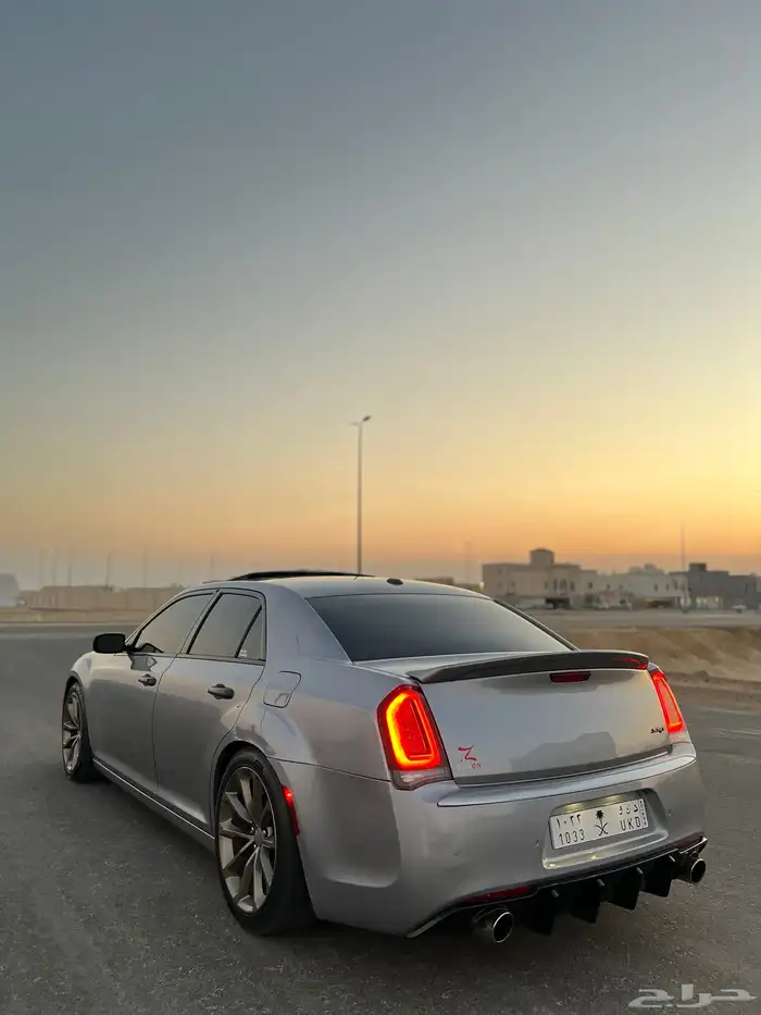 كرايسلر 2015 5.7 11