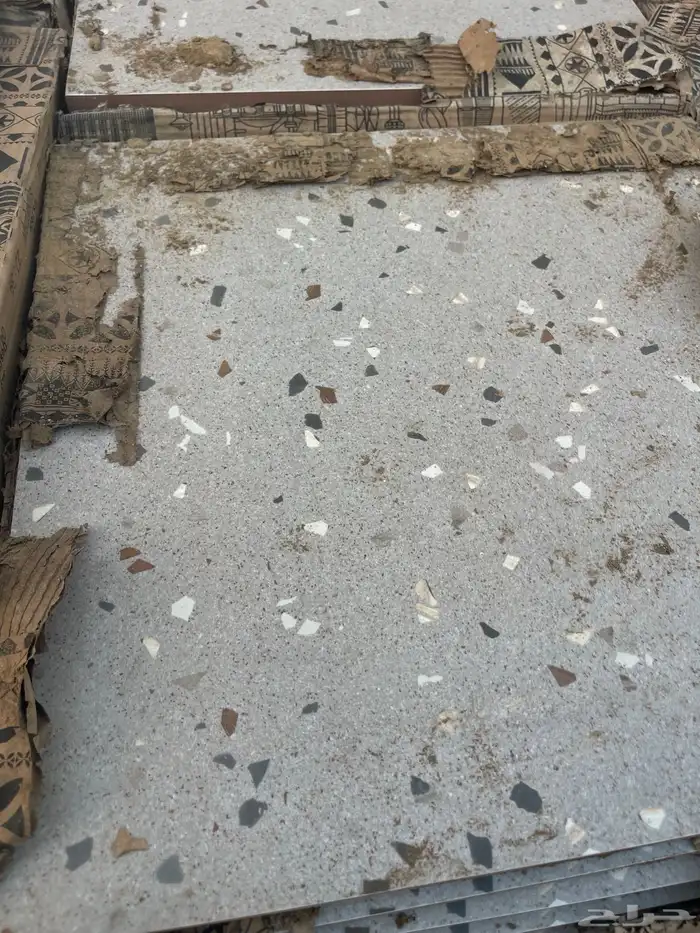 بلاط حوش للبيع 250 0