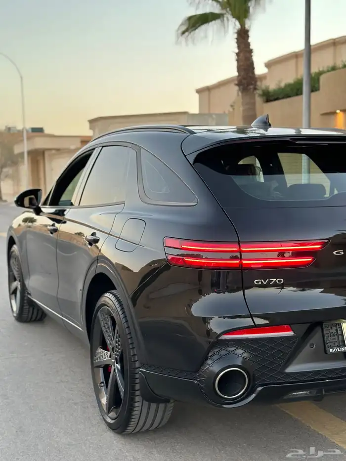 جنسس GV70 فل كامل 6 سلندر ماشيه 59 الف بدي وكاله 6