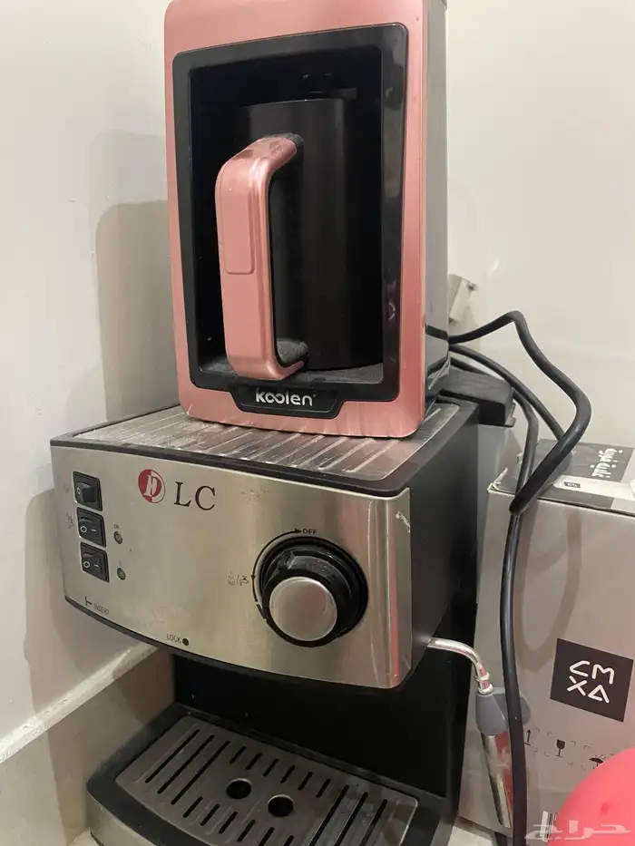 كنب جديد ونظيف مع طولات رخام وحده طولت تلفزيون 1