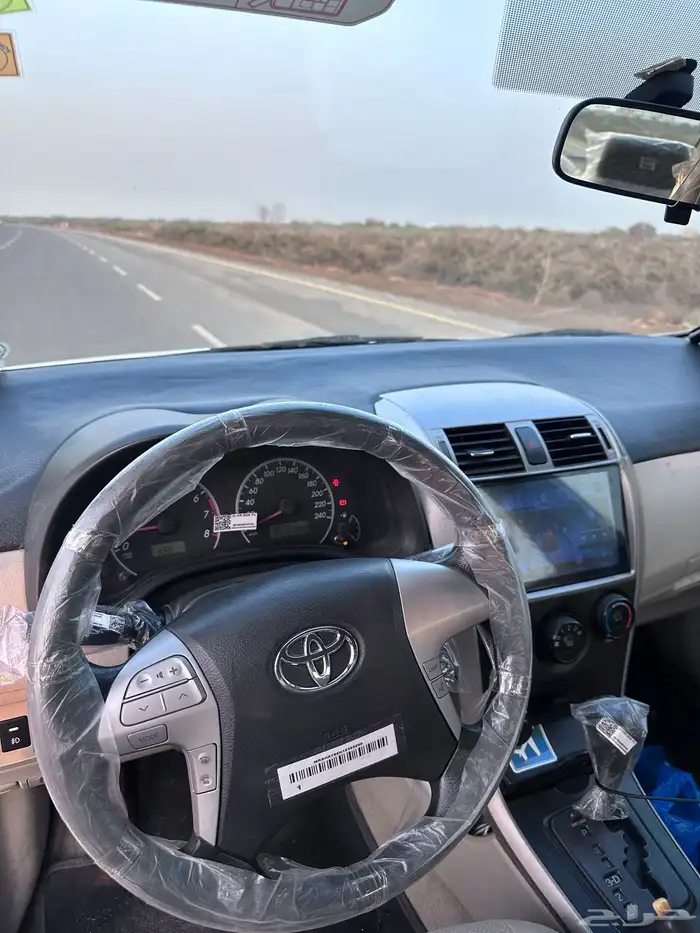 كورلا 2011 أبيض بحاله ممتازه 8