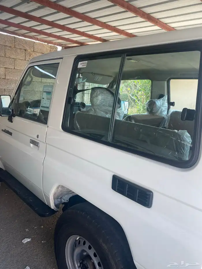 جيب   ربع بوليسي 1