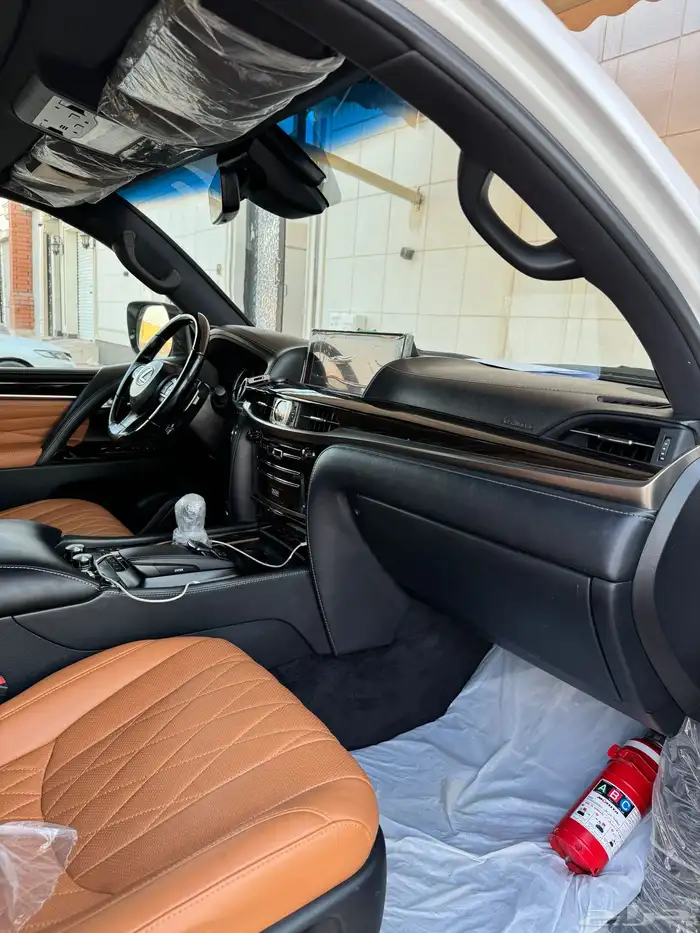 لكزس 2016 بريمي 16