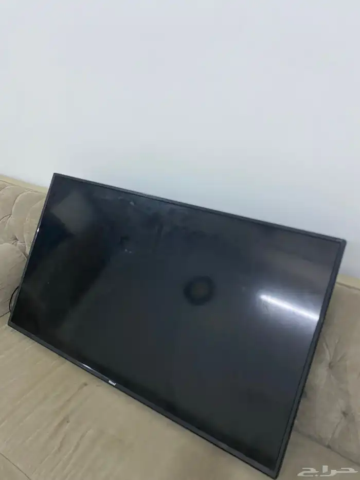 شاشه اتوقع 55 بوصه لا اعلم بس كبيره الشاش 0