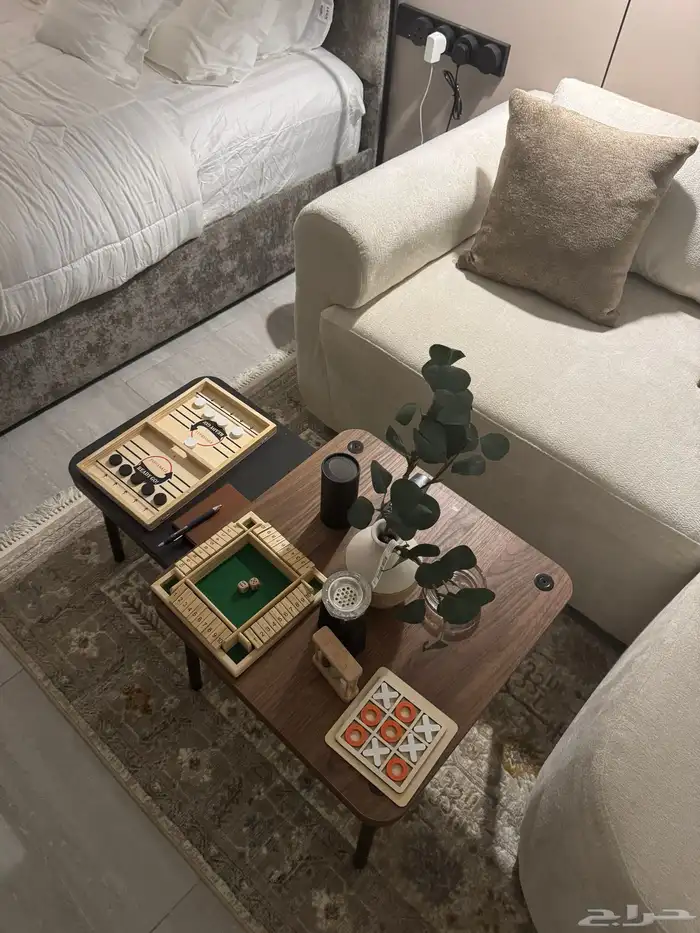 استديو للتقبل او الايجار في حق العقيق 5