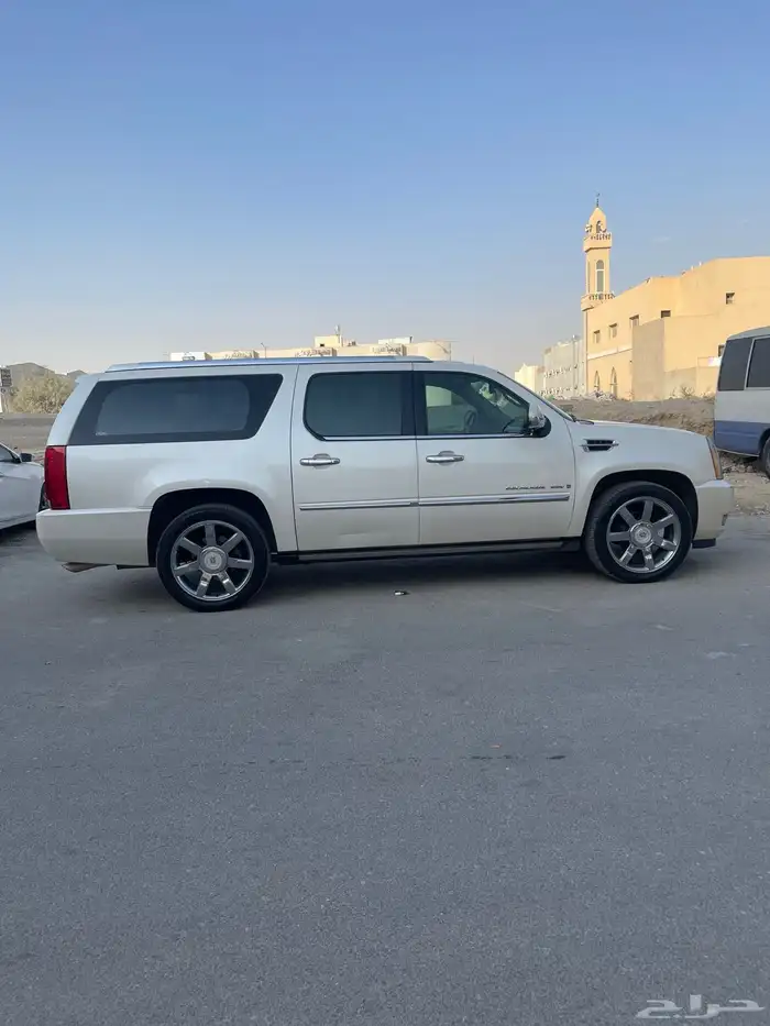 كاديلاك إسكاليد 2009 نظيف للبيع 3