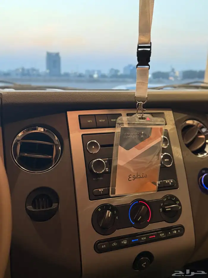 فورد اكسبيدشن 2014 33