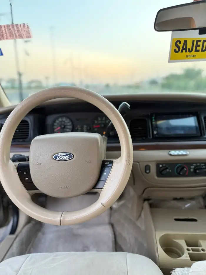 فورد فكتوريا سعودي وكالة 2011 35