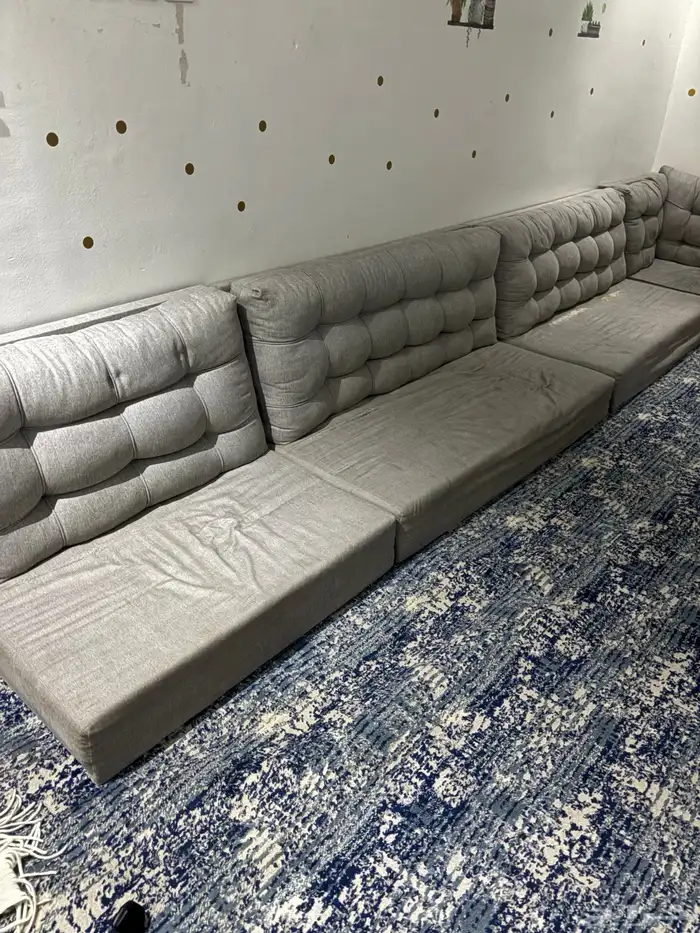 كنب وفرش لي البيع 1