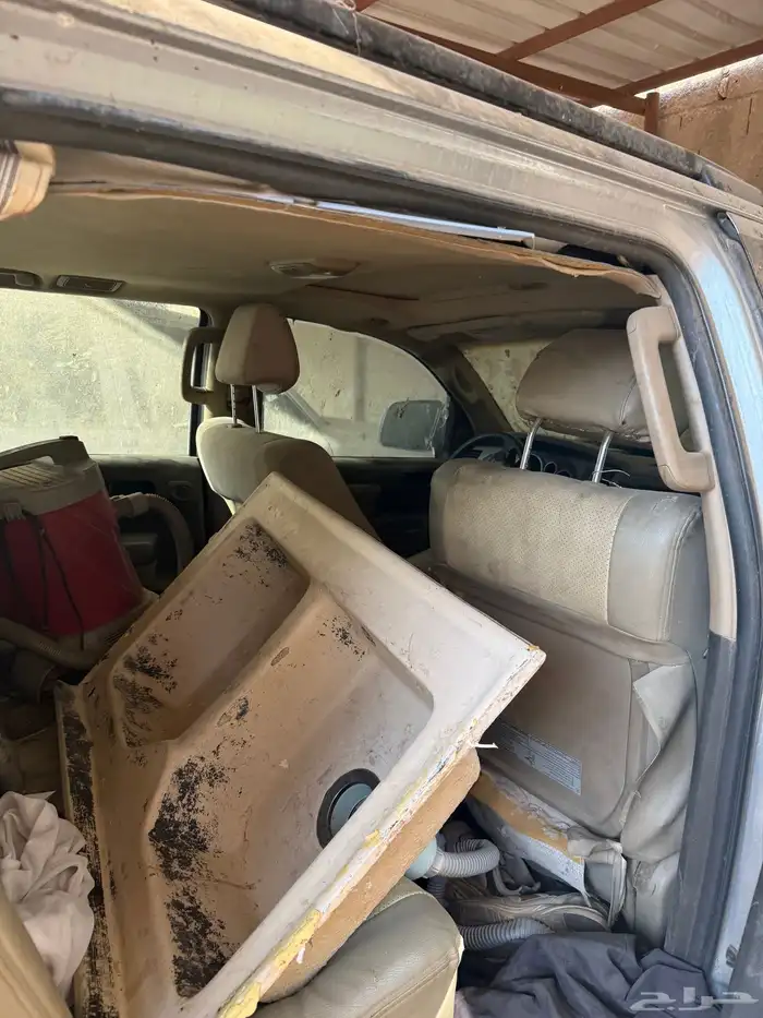 سكويا للبيع 2013 تشليح 8