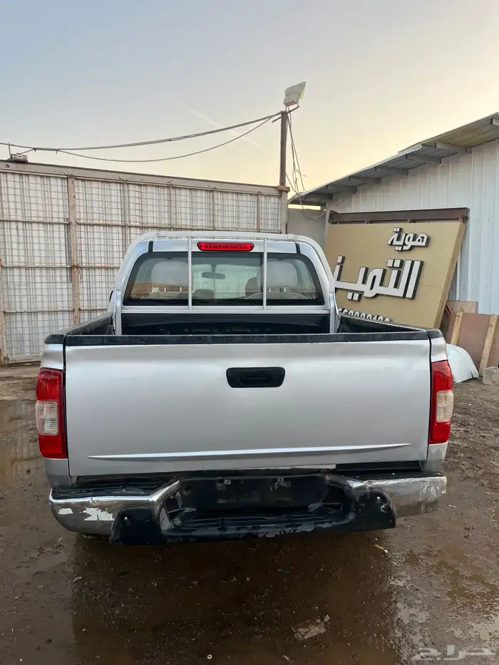 ايسوزو 2006 مصدوم قطع غيار فقط 2