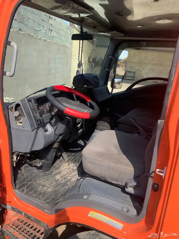 سطحه 2010 للبيع 7 طن 3