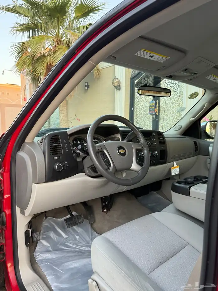 سلفرادو 2013 z71 فل دبل ( لون احمر ) 25