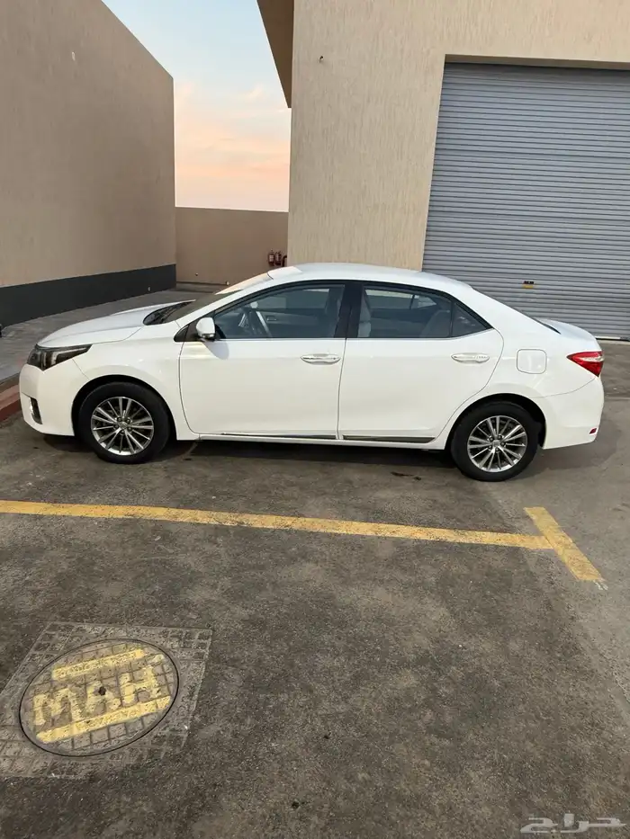 كورلا نص فل 12