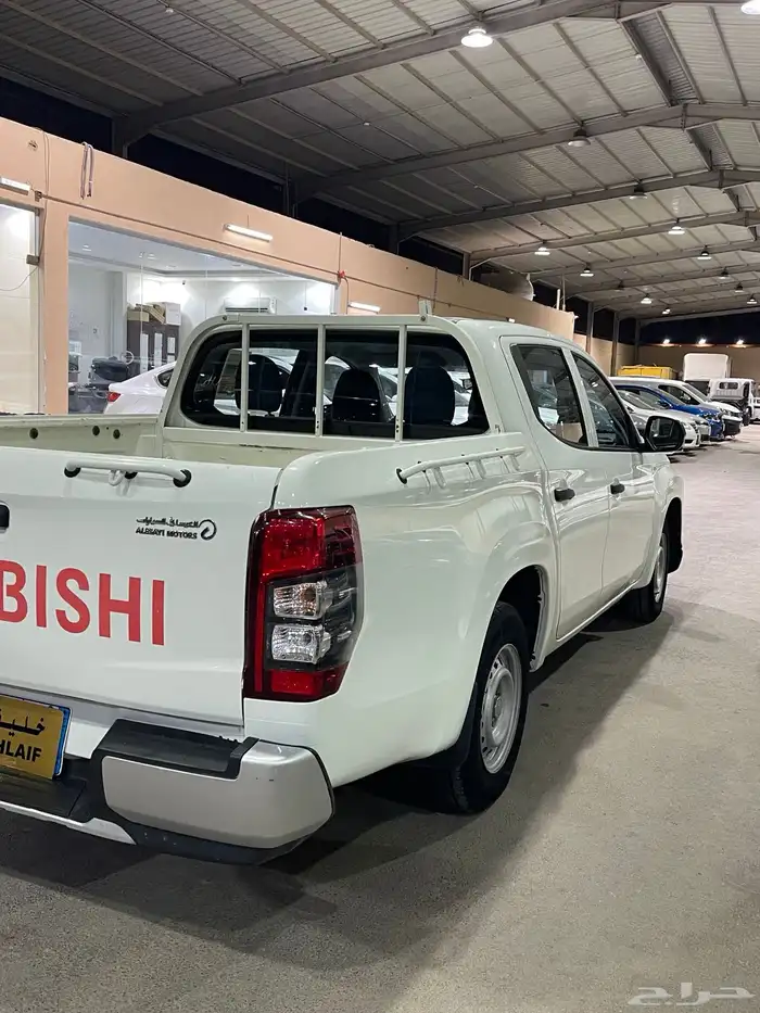 ميستوبيشي 2020 بنزين 7