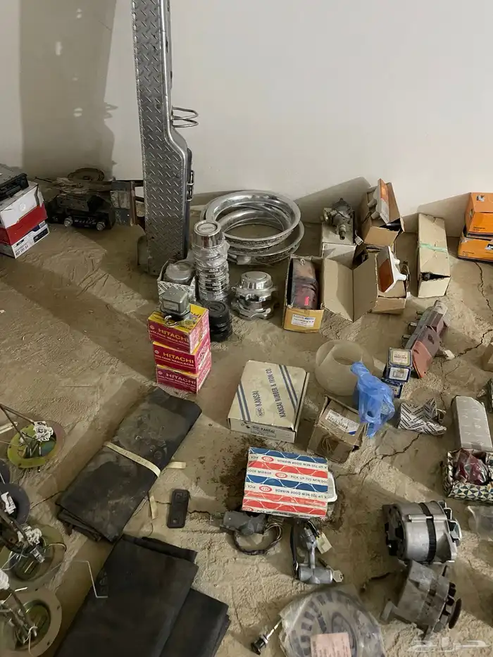 قطع غيار امريكي وياباني قديم 3