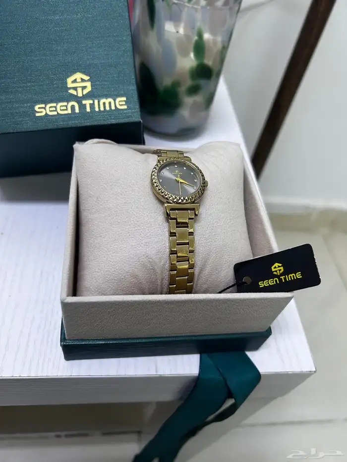 ساعه ستيل ذهبي 3